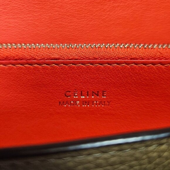 Céline Beige Large Flap Wallet in Grained Calfskin - Picture 3 of 17